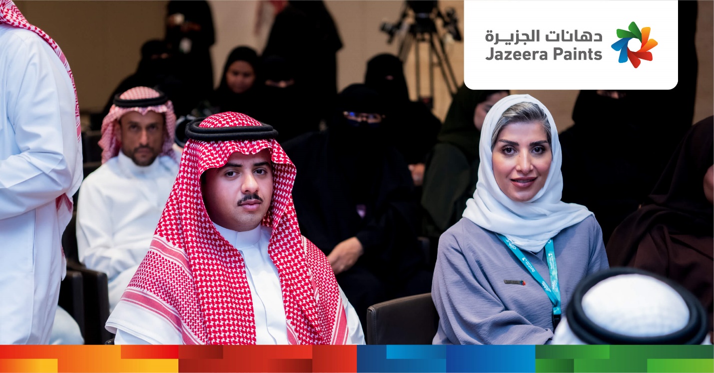 A group of people sitting in chairs

Description automatically generated